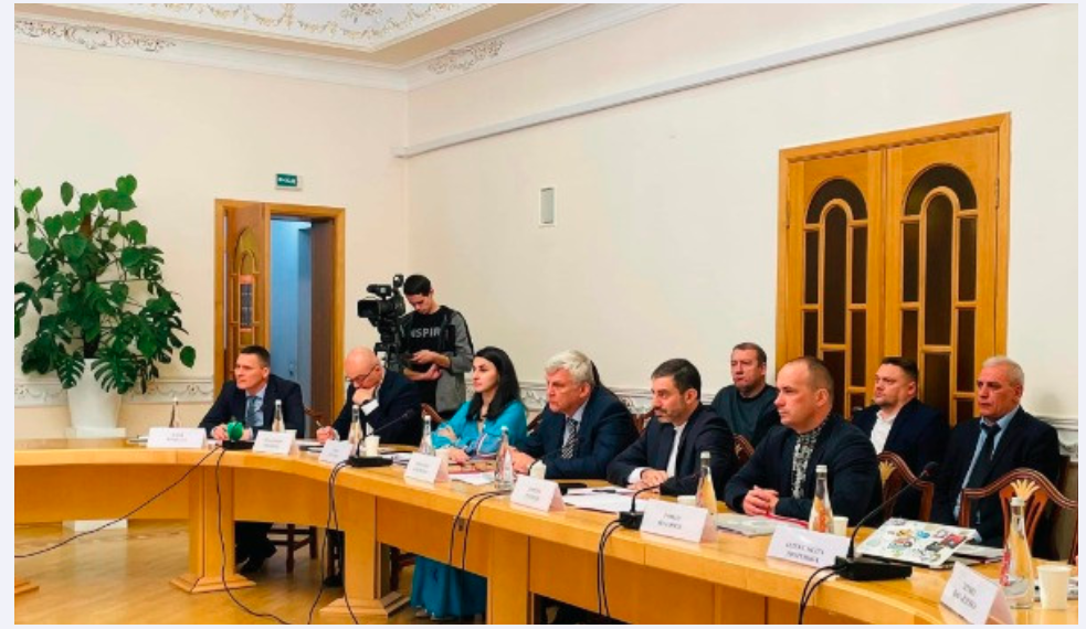 Уповноважений Верховної Ради України з прав людини зустрівся із представниками Всеукраїнської Ради Церков та релігійних організацій