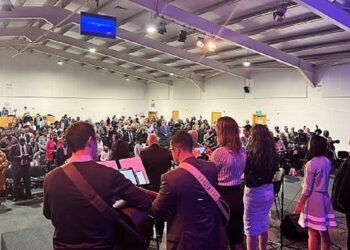 Зустріч «Enduring Faith» (Віра що не минає) відбулася 8 жовтня в Данфермліні, стародавній столиці Шотландії