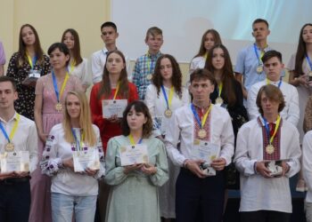 Випускний вечір — 2023. Дніпровська конференція.